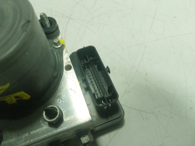 Recambio de abs para peugeot boxer furgoneta 2.0 bluehdi 130 referencia OEM IAM 1673599580 1393843080 