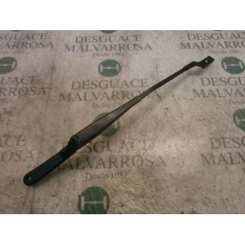 BRAZO LIMPIA DELANTERO DERECHO 