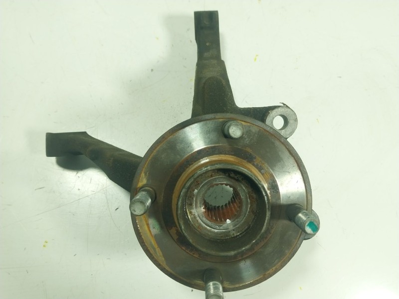 Recambio de mangueta delantera derecha para ford ecosport 1.5 ecoblue tdci referencia OEM IAM 2050610  