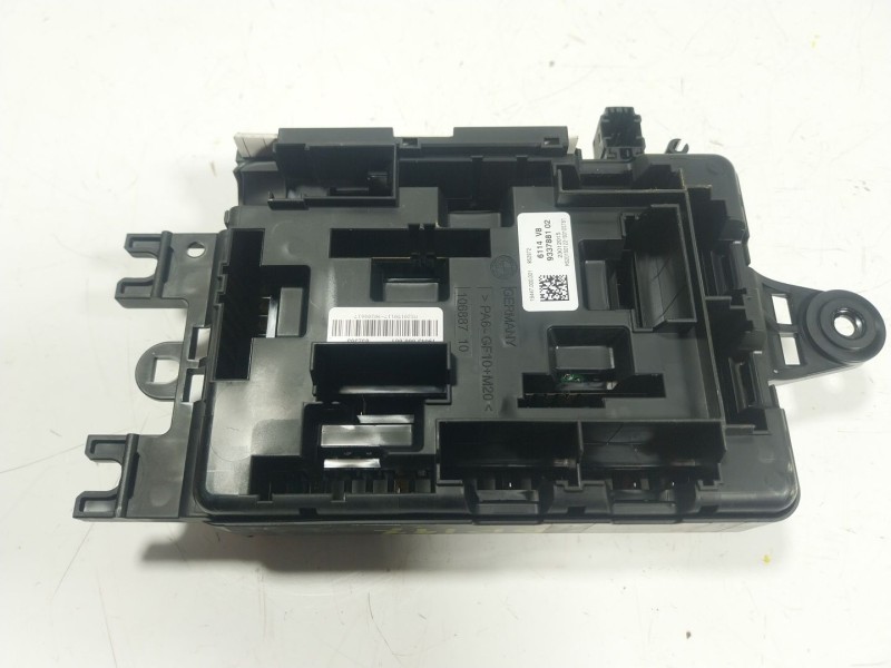 Recambio de caja reles / fusibles para bmw 3 (f30, f80) 316 d referencia OEM IAM  933788102 