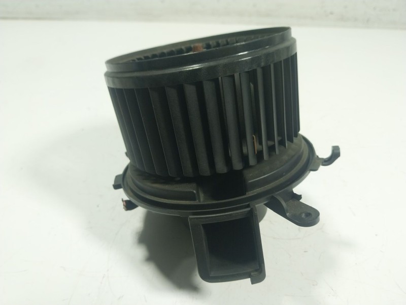 Recambio de motor calefaccion para peugeot boxer furgoneta 2.0 bluehdi 130 referencia OEM IAM 6441Y1  