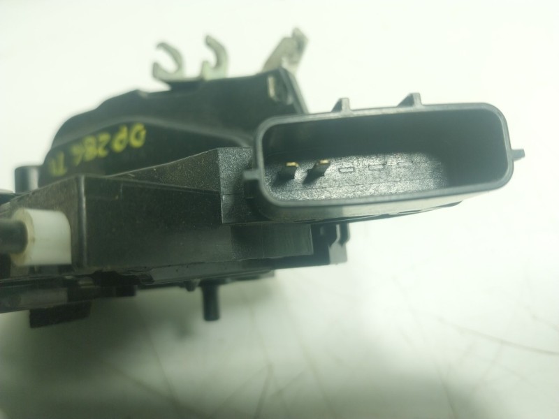 Recambio de cerradura puerta trasera izquierda para nissan leaf (ze1) electric referencia OEM IAM 825013NL1A Y2614520 