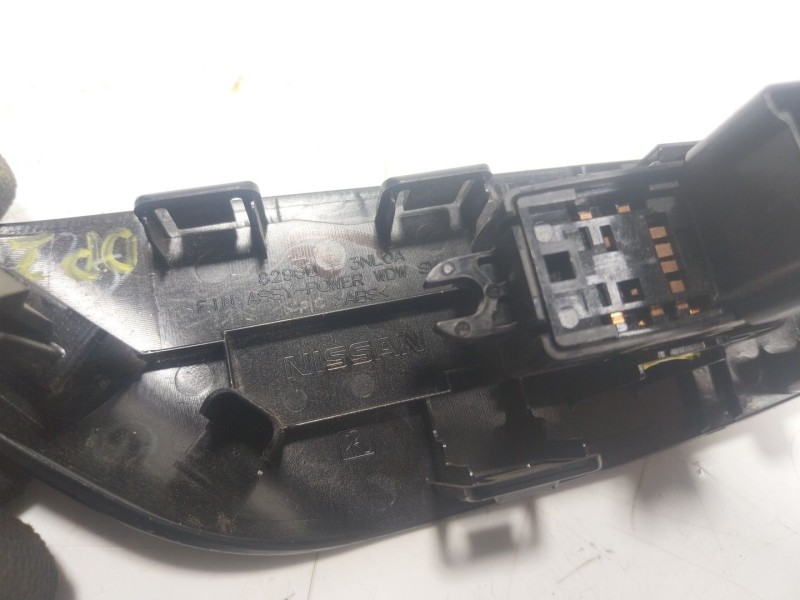 Recambio de mando elevalunas trasero derecho para nissan leaf (ze1) electric referencia OEM IAM 254111KL5A 829603NL0A 