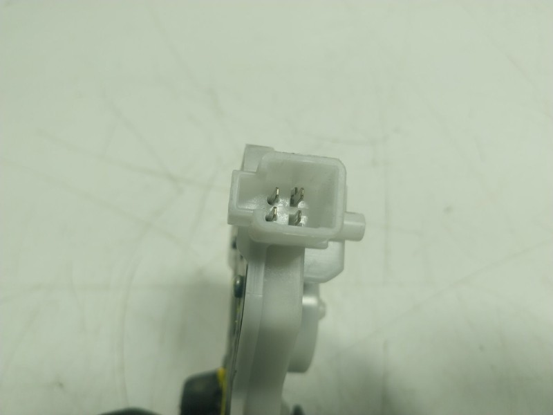 Recambio de cerradura maletero / porton para nissan leaf (ze1) electric referencia OEM IAM 905024EA1B  