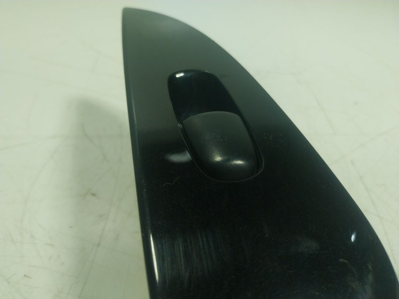 Recambio de mando elevalunas trasero izquierdo para nissan leaf (ze1) electric referencia OEM IAM 254111KL5A 829613NL0A 