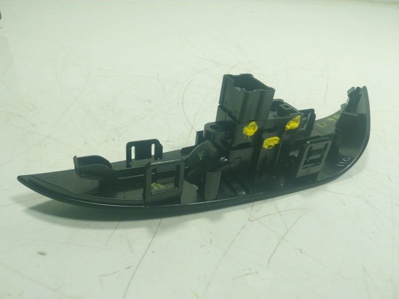 Recambio de mando elevalunas trasero izquierdo para nissan leaf (ze1) electric referencia OEM IAM 254111KL5A 829613NL0A 