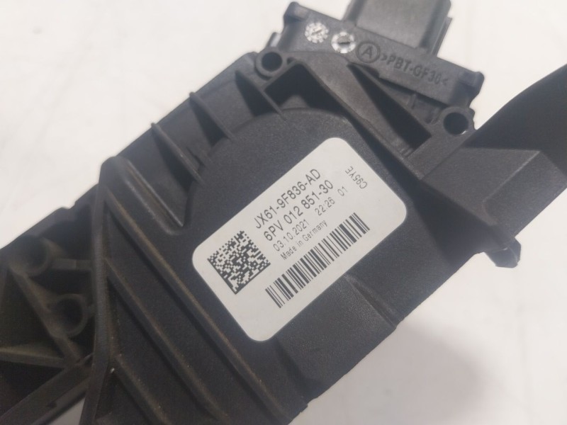Recambio de potenciometro pedal para ford focus iv (hn) 1.0 ecoboost referencia OEM IAM 2537261 JX619F836AD 