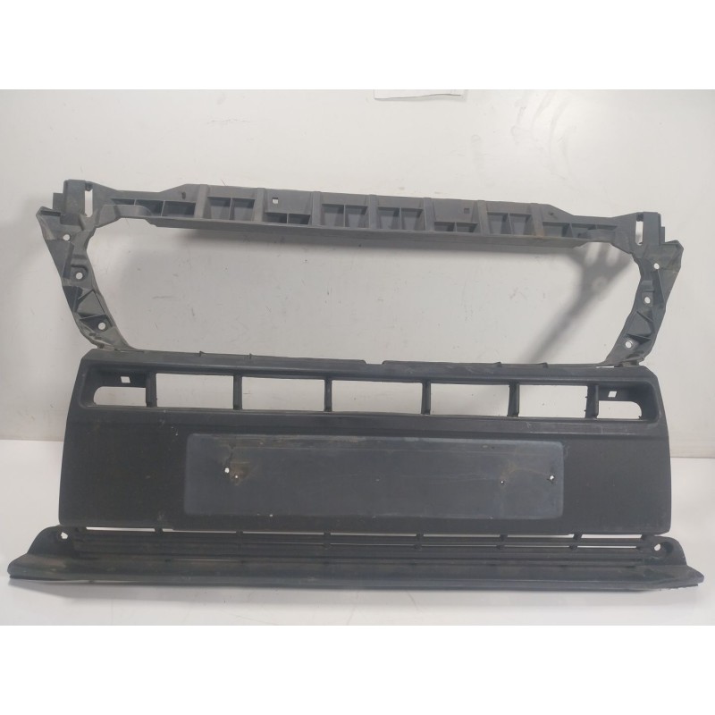 Recambio de paragolpes delantero para fiat ducato caja/chasis (250_) 130 multijet 2,3 d referencia OEM IAM 735684851 1315078070 