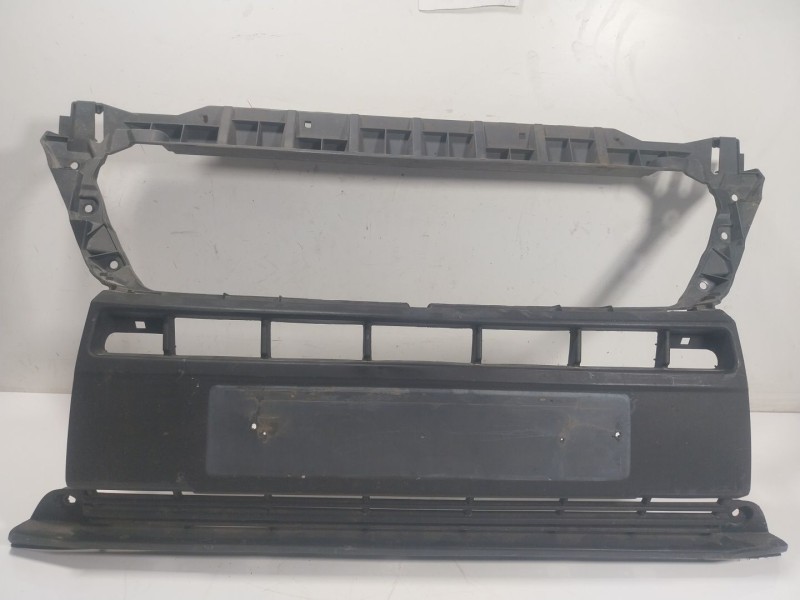 Recambio de paragolpes delantero para fiat ducato caja/chasis (250_) 130 multijet 2,3 d referencia OEM IAM 735684851 1315078070 