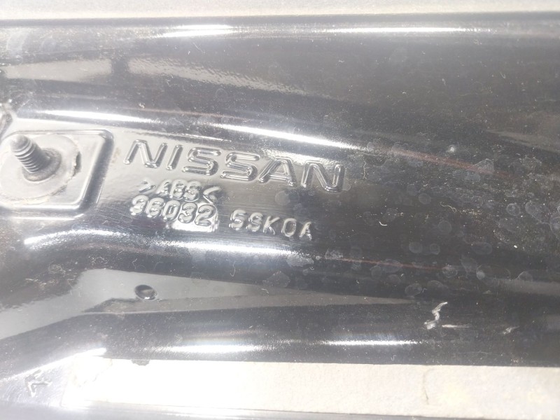 Recambio de aleron trasero para nissan leaf (ze1) electric referencia OEM IAM 960325SK0A 960325SX0A 