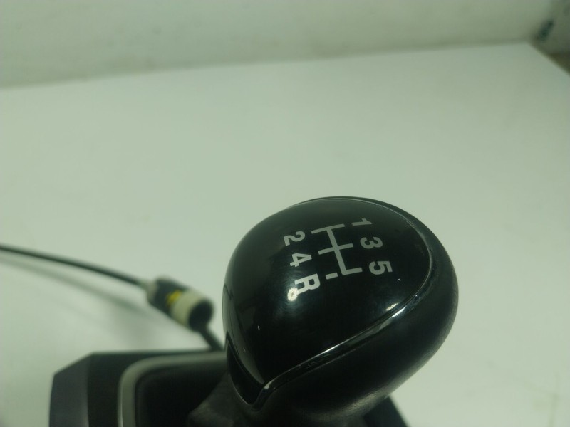Recambio de palanca cambio para ford ecosport 1.5 ecoblue tdci referencia OEM IAM 2069522  