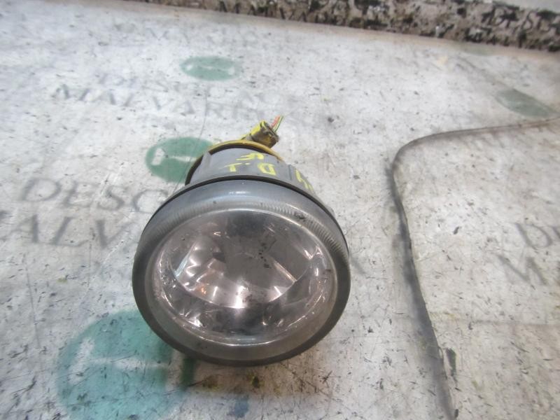Recambio de faro antiniebla izquierdo para citroën c3 1.4 referencia OEM IAM   