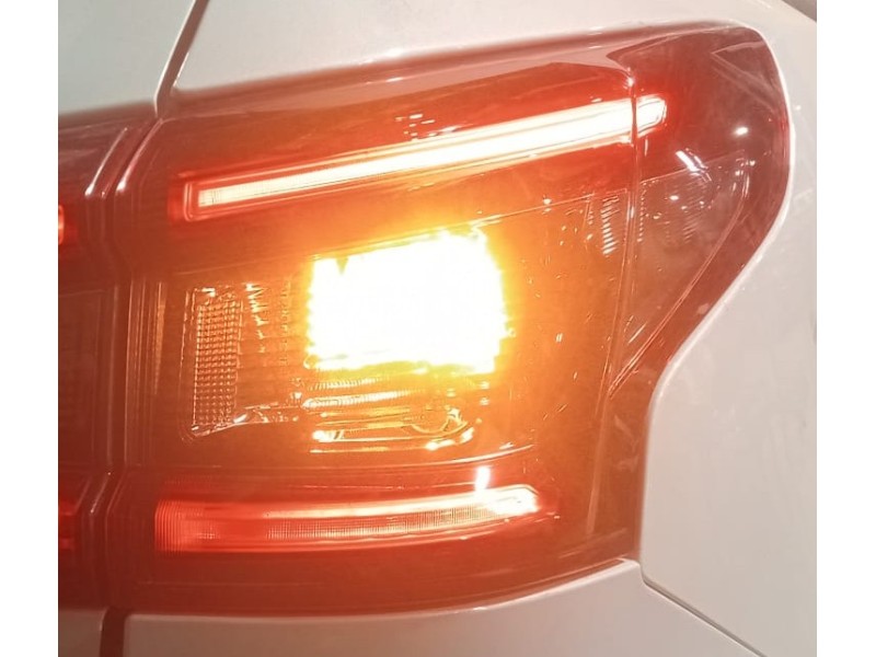 Recambio de piloto trasero derecho para nissan qashqai ii suv (j11, j11_) 1.6 dci referencia OEM IAM 26550HV00A  