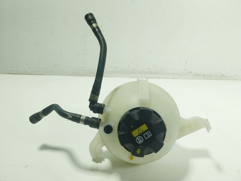 Recambio de deposito expansion para bmw 8 coupé (g15, f92) 840 d xdrive referencia OEM IAM  1713861065404 