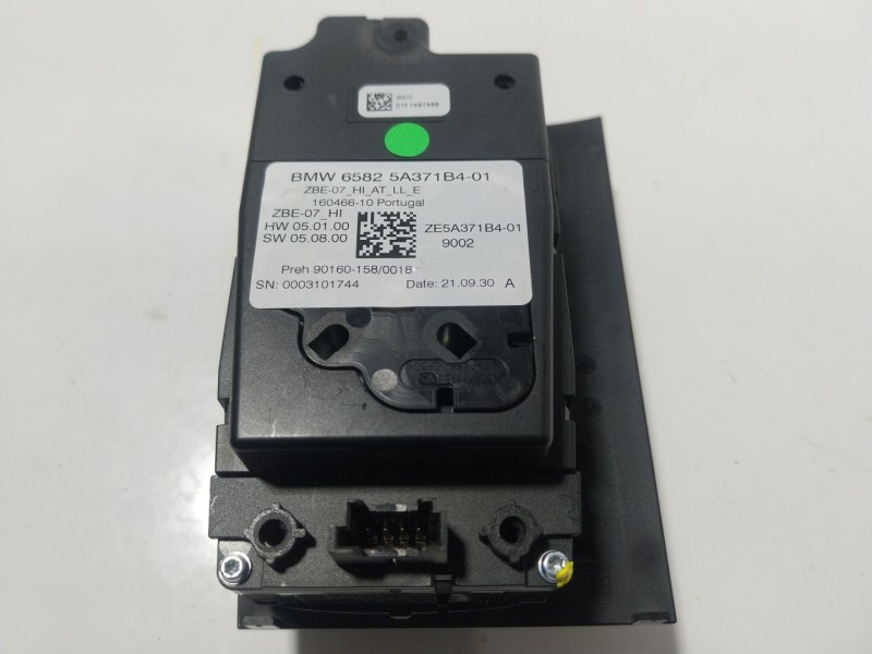 Recambio de mando multifuncion para bmw 8 coupé (g15, f92) 840 d xdrive referencia OEM IAM  65825A371B401 