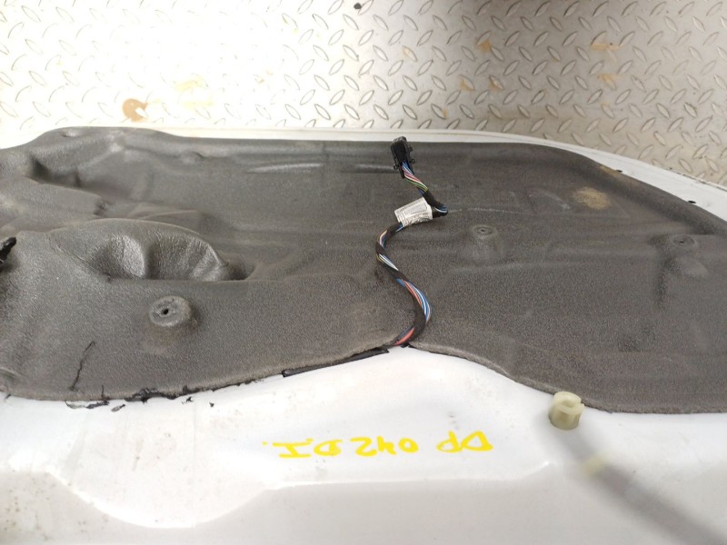 Recambio de puerta delantera izquierda para bmw x1 (e84) sdrive 18 d referencia OEM IAM   