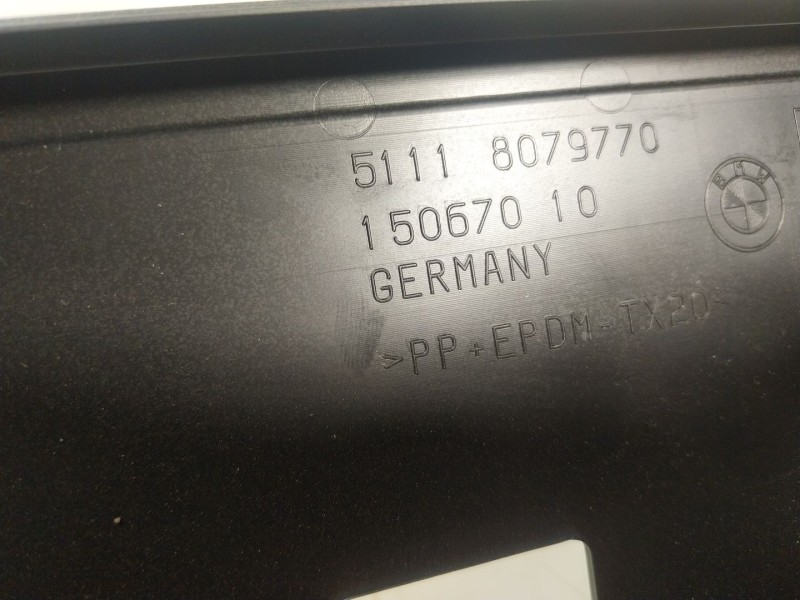 Recambio de moldura para bmw 8 coupé (g15, f92) 840 d xdrive referencia OEM IAM  51118079770 