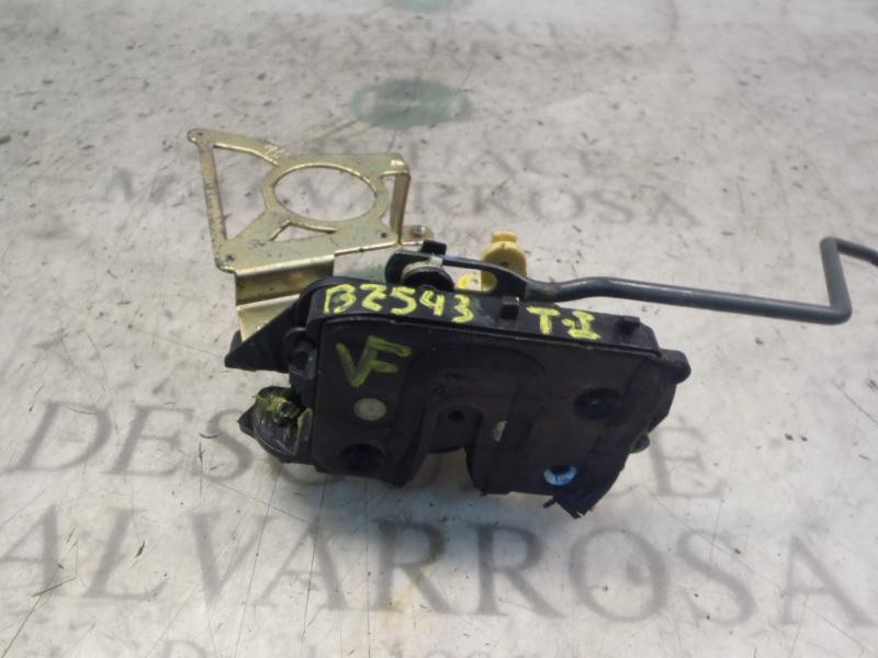 Recambio de cerradura puerta trasera izquierda para kia rio 1.6 emotion referencia OEM IAM 814121G001  