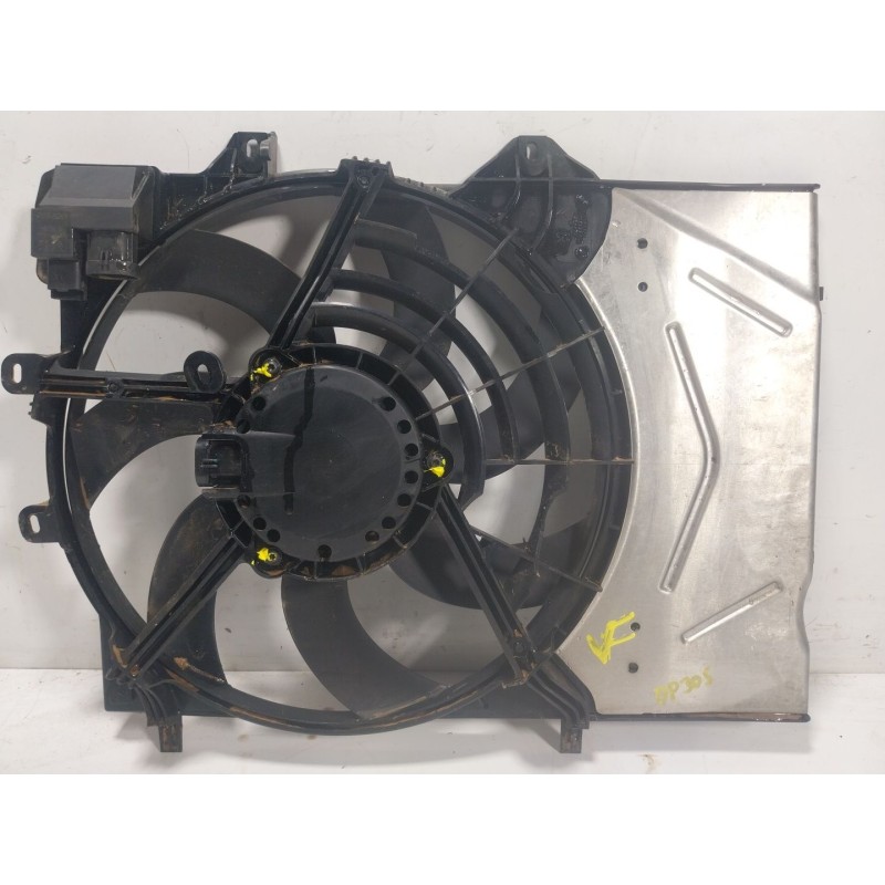 Recambio de electroventilador para opel crossland x / crossland (p17, p2qo) 1.2 (75) referencia OEM IAM  3639678 