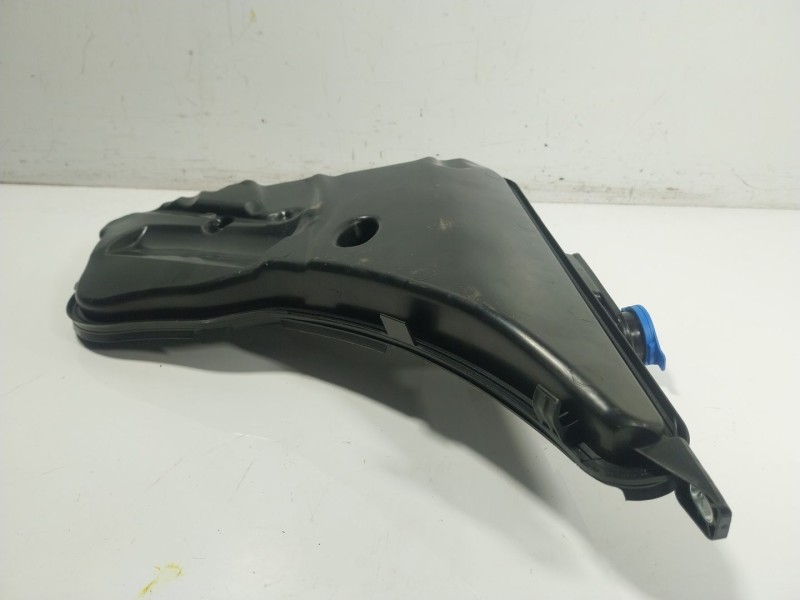 Recambio de deposito limpia para bmw 8 coupé (g15, f92) 840 d xdrive referencia OEM IAM  61667435337 