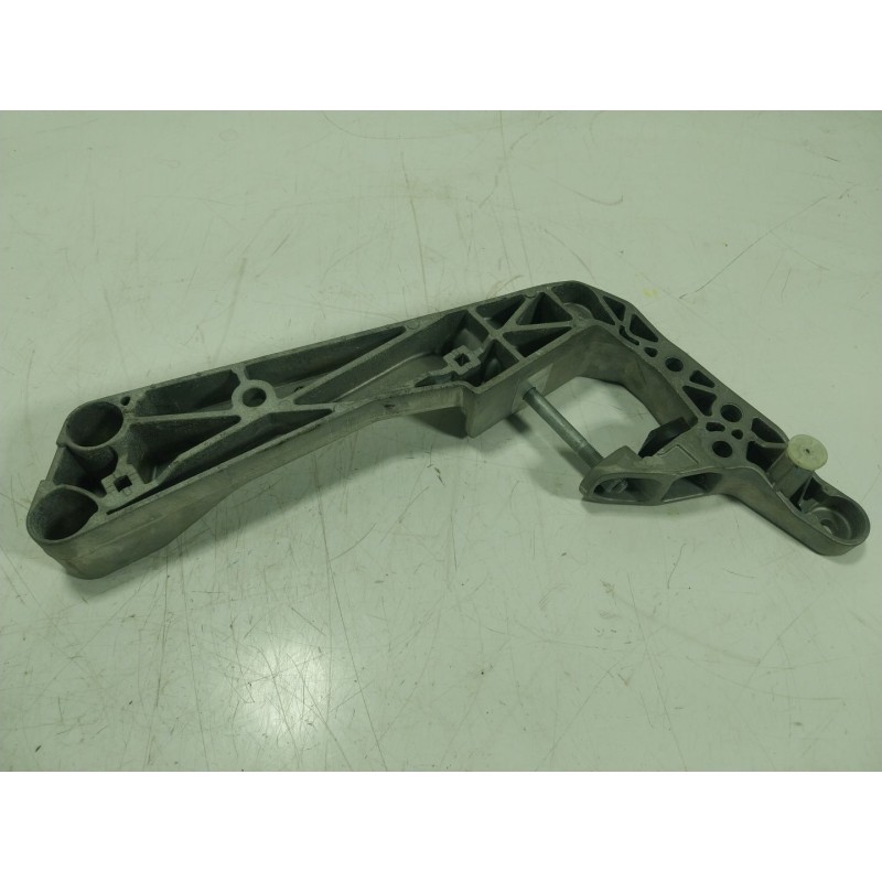 Recambio de soporte cambio para bmw 8 coupé (g15, f92) 840 d xdrive referencia OEM IAM  2232948531202 