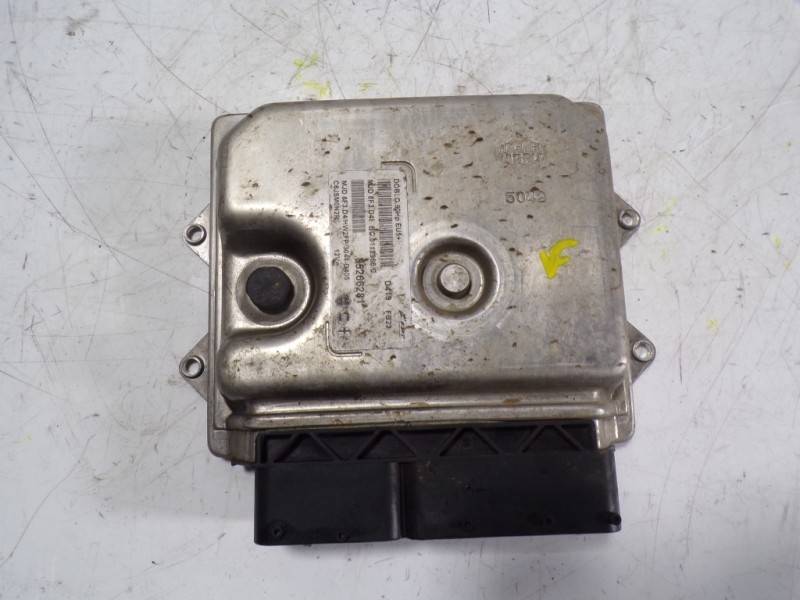 Recambio de centralita motor uce para opel combo d 1.3 16v cdti referencia OEM IAM 55266281 55266281 