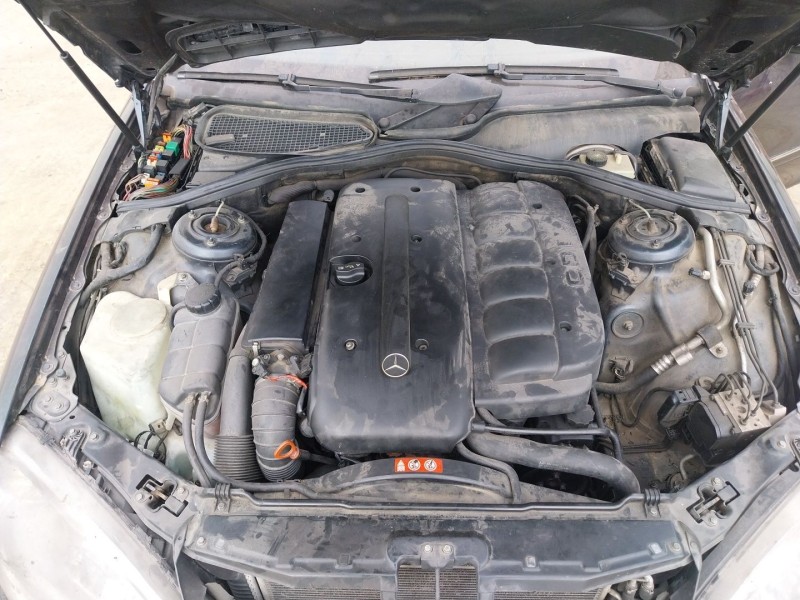 mercedes-benz clase s (w220, v220) del año 2004