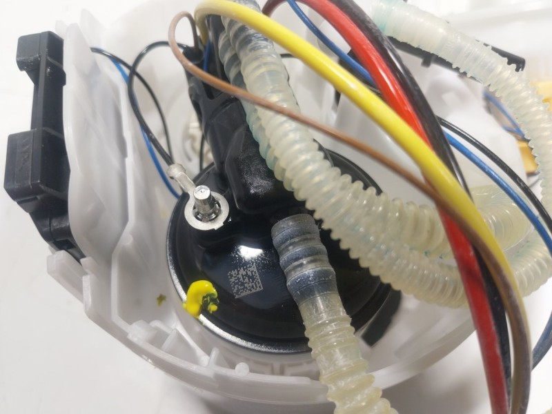 Recambio de aforador para bmw 5 (g30, f90) 540 i xdrive referencia OEM IAM  946860205 