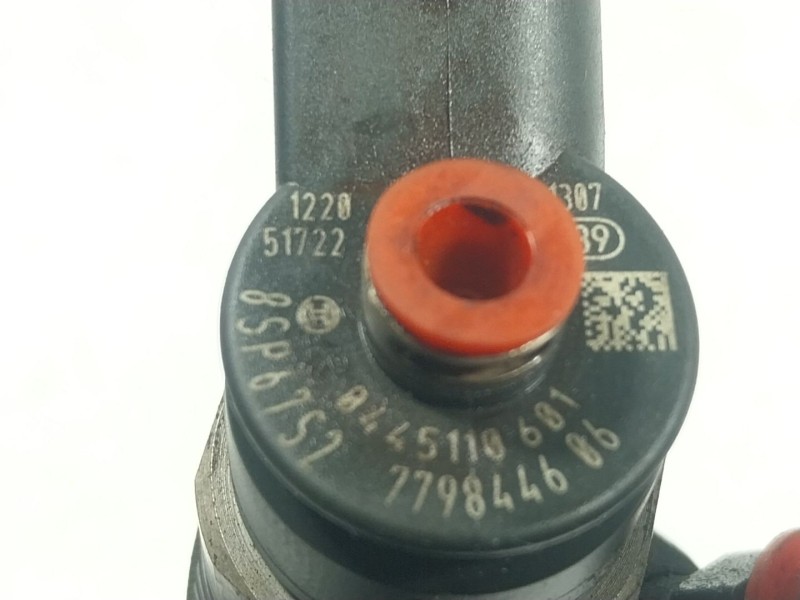 Recambio de inyector para bmw 3 (f30, f80) 316 d referencia OEM IAM 13537798446 779844606 