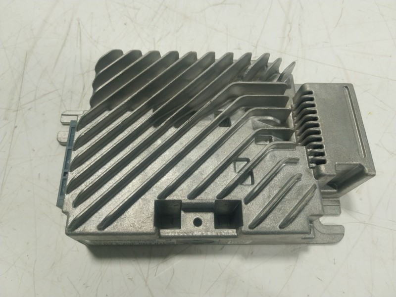 Recambio de modulo electronico para bmw 8 coupé (g15, f92) 840 d xdrive referencia OEM IAM 65125A3F6D3 5A3F6D301 