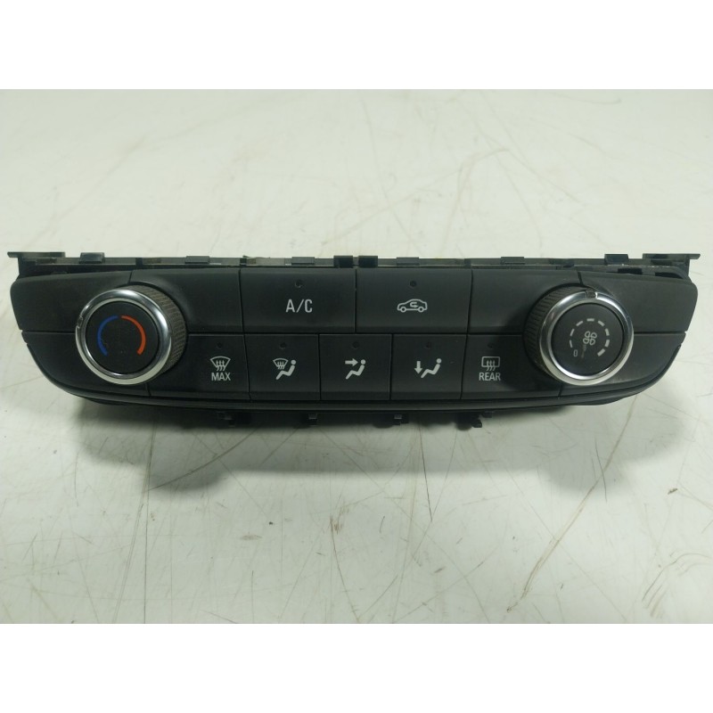 Recambio de mando climatizador para opel crossland x / crossland (p17, p2qo) 1.2 (75) referencia OEM IAM  98114000 
