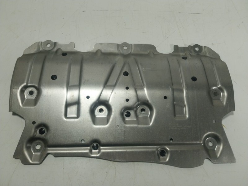 Recambio de cubrecarter para bmw 3 (g20, g80, g28) 330 d xdrive referencia OEM IAM  687858003 