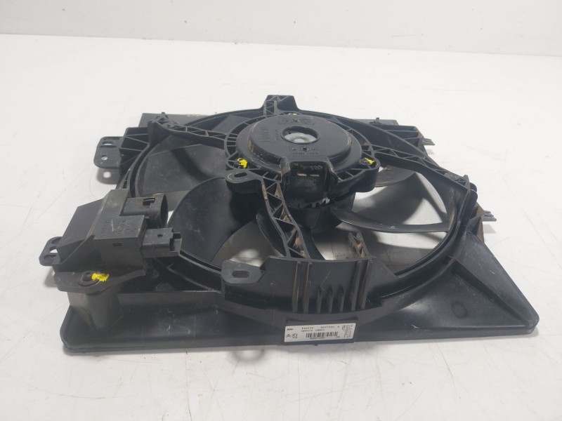 Recambio de electroventilador para peugeot 2008 i (cu_) 1.2 vti referencia OEM IAM  9829774580 