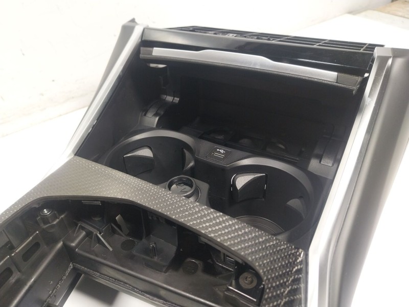 Recambio de apoyabrazos central para bmw 3 (g20, g80, g28) 330 d xdrive referencia OEM IAM  511658450713 