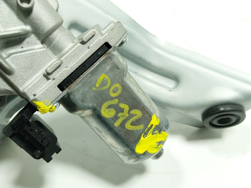 Recambio de motor limpia trasero para kia stonic (yb) 1.2 cvvt referencia OEM IAM 98700H8000 98700H8000 