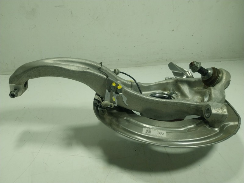 Recambio de mangueta delantera derecha para bmw 5 (g30, f90) 540 i xdrive referencia OEM IAM   