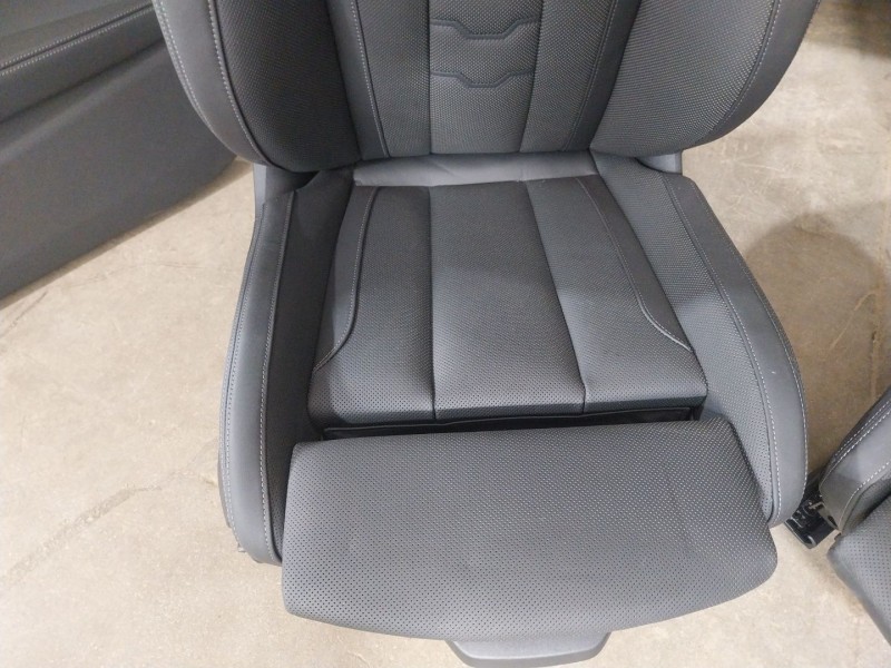 Recambio de juego asientos completo para bmw 8 coupé (g15, f92) 840 d xdrive referencia OEM IAM   