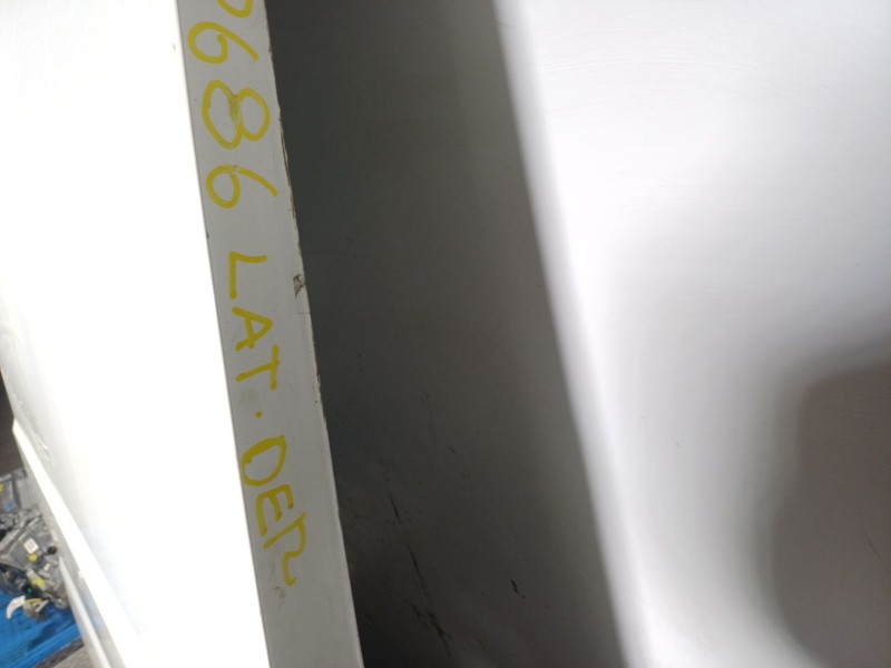 Recambio de puerta lateral derecha para peugeot boxer furgoneta 2.0 bluehdi 130 referencia OEM IAM 1612405180  