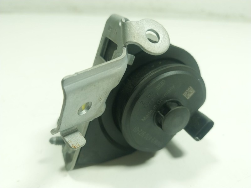 Recambio de bomba agua para mini mini countryman (f60) cooper s all4 referencia OEM IAM  947097201 
