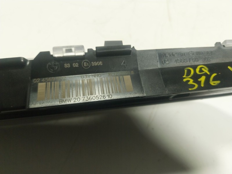 Recambio de piloto trasero central para bmw 5 (g30, f90) 540 i xdrive referencia OEM IAM 63257360526 20736052610 