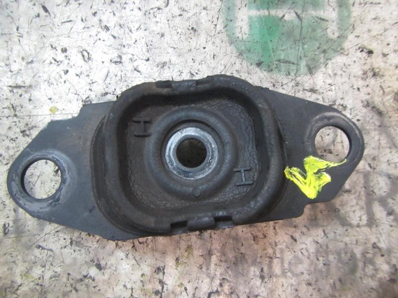 Recambio de soporte cambio para nissan juke (f15) 1.5 turbodiesel cat referencia OEM IAM 11220ED50A  