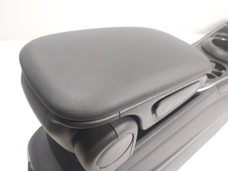 Recambio de apoyabrazos central para mini mini countryman (f60) cooper s all4 referencia OEM IAM   