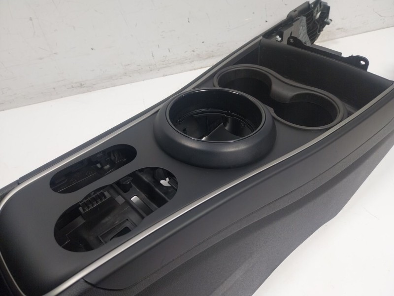 Recambio de apoyabrazos central para mini mini countryman (f60) cooper s all4 referencia OEM IAM   