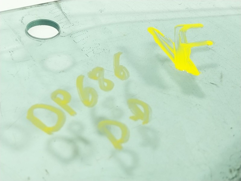 Recambio de cristal puerta delantero derecho para peugeot boxer furgoneta 2.0 bluehdi 130 referencia OEM IAM 9202N6  