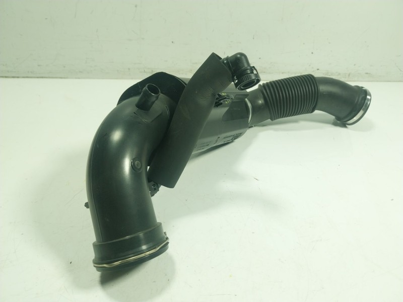 Recambio de tubo intercooler para mini mini countryman (f60) cooper s all4 referencia OEM IAM  1371761926804 