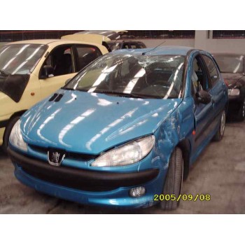 PEUGEOT 206 BERLINA