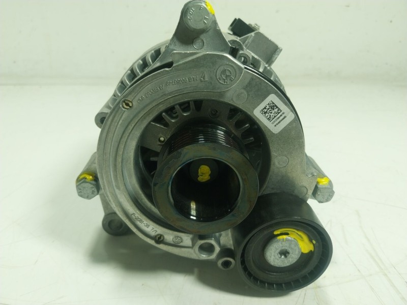 Recambio de alternador para bmw 5 (g30, f90) 540 i xdrive referencia OEM IAM 12318634166 1042119462 