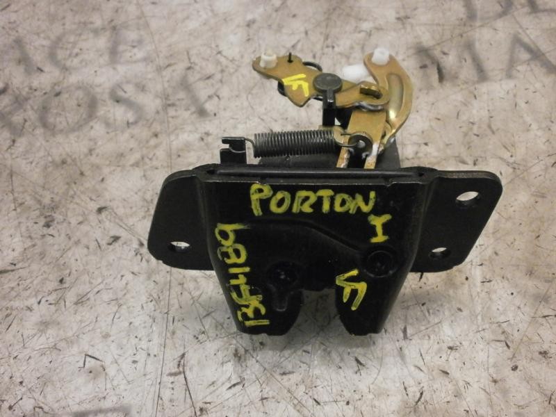 Recambio de cerradura maletero / porton para hyundai santa fe (sm) 2.4 gls referencia OEM IAM 8123026000  