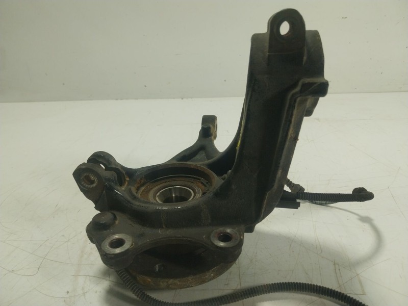 Recambio de mangueta delantera izquierda para peugeot 2008 i (cu_) 1.2 vti referencia OEM IAM   