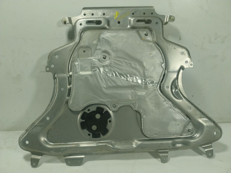Recambio de cubrecarter para bmw 8 coupé (g15, f92) 840 d xdrive referencia OEM IAM 31106887546  